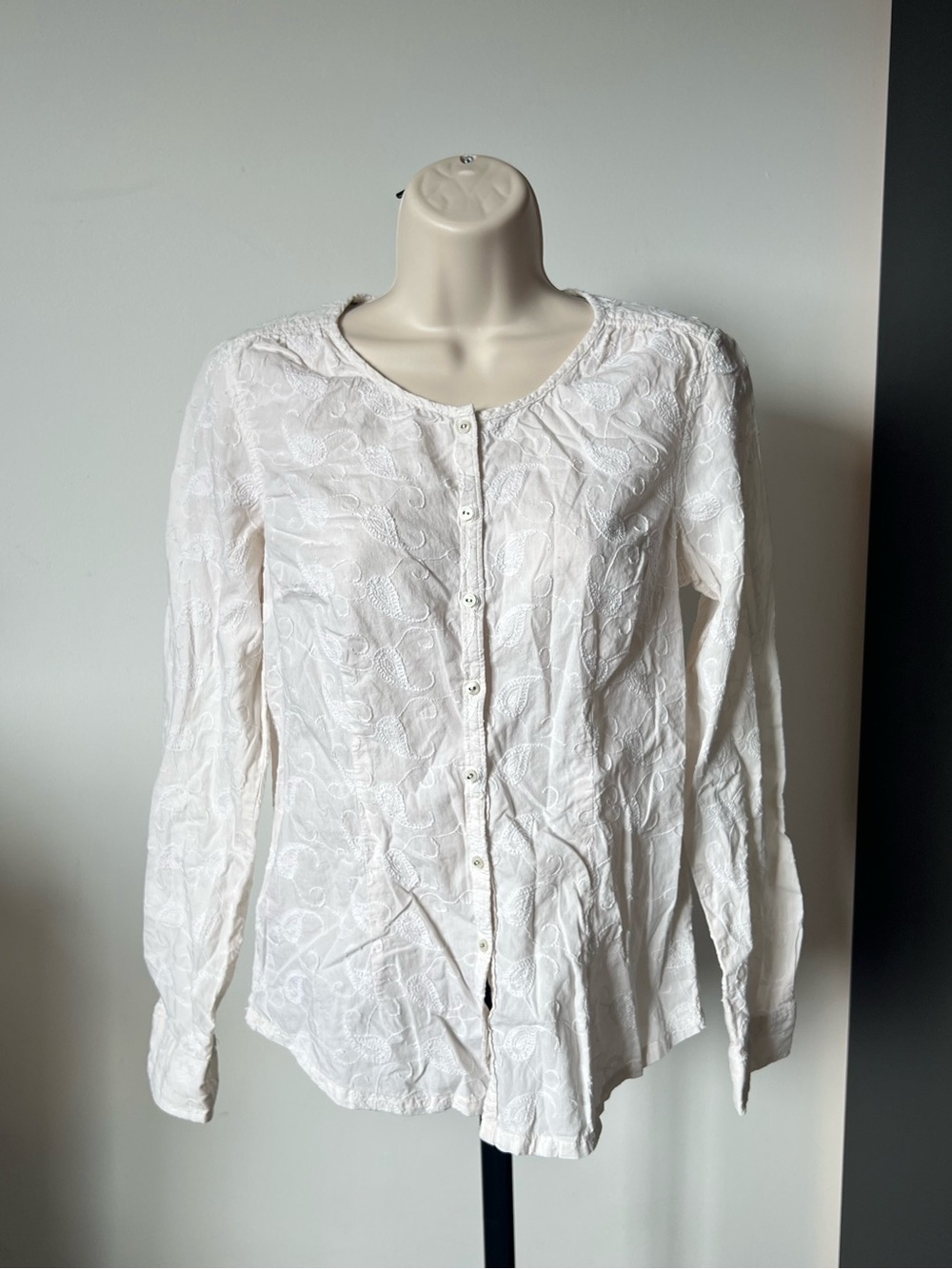 Tommy Hilfiger Women's White Paisley Embroidered Button-Front Top Size Small